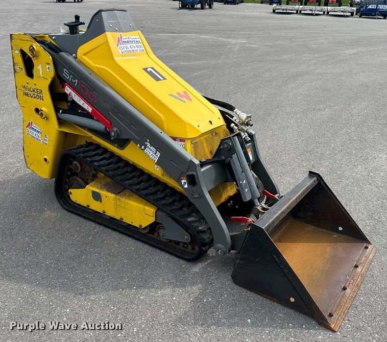 image for item DW3398 2021 Wacker-Neuson SM100 compact utility loader