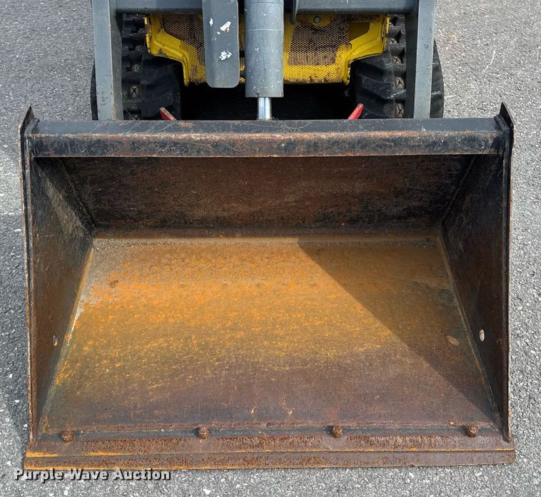 image for item DW3398 2021 Wacker-Neuson SM100 compact utility loader