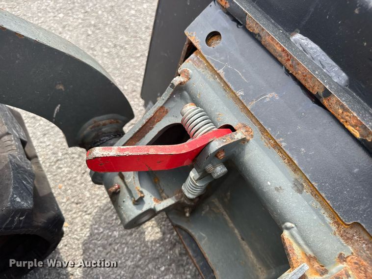 image for item DW3398 2021 Wacker-Neuson SM100 compact utility loader