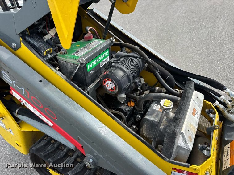 image for item DW3398 2021 Wacker-Neuson SM100 compact utility loader