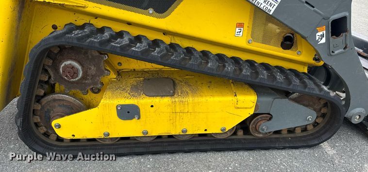 image for item DW3398 2021 Wacker-Neuson SM100 compact utility loader