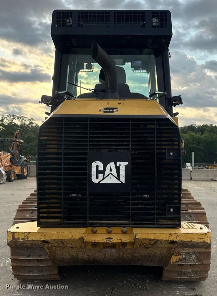 image for item DW3410 2016 Caterpillar 963K track loader