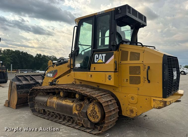 image for item DW3410 2016 Caterpillar 963K track loader
