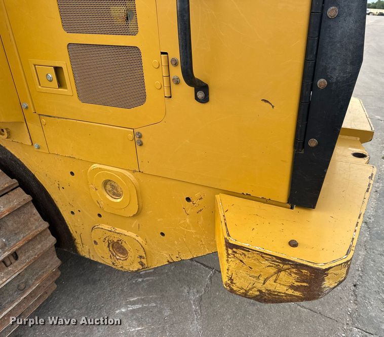 image for item DW3410 2016 Caterpillar 963K track loader