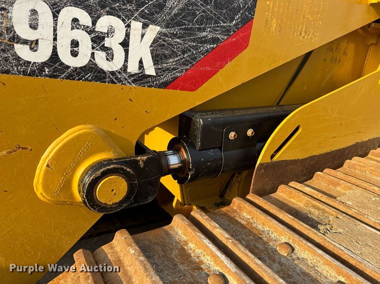 image for item DW3410 2016 Caterpillar 963K track loader