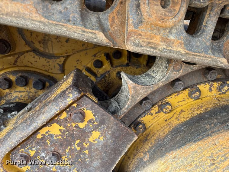 image for item DW3410 2016 Caterpillar 963K track loader