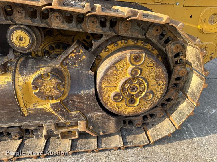 image for item DW3410 2016 Caterpillar 963K track loader