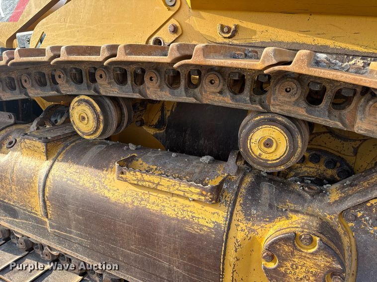 image for item DW3410 2016 Caterpillar 963K track loader