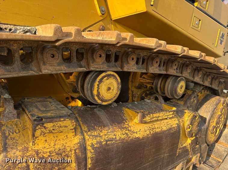 image for item DW3410 2016 Caterpillar 963K track loader