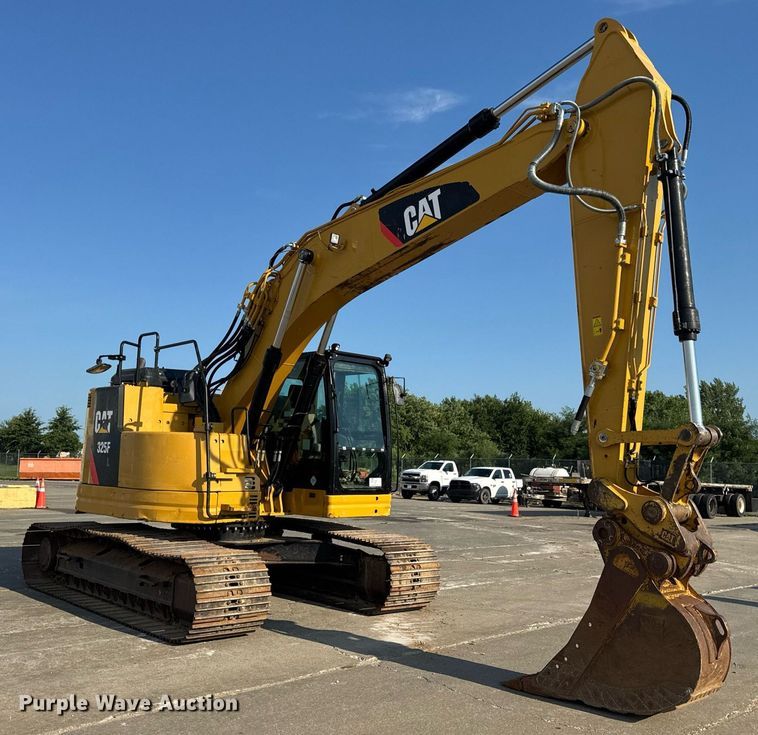 EXCAVADORA 2016 CATERPILLAR 325FLCR