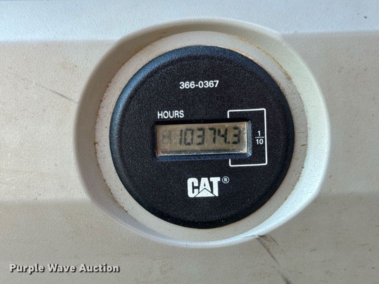 image for item DW3411 2016 Caterpillar 325F LCR excavator