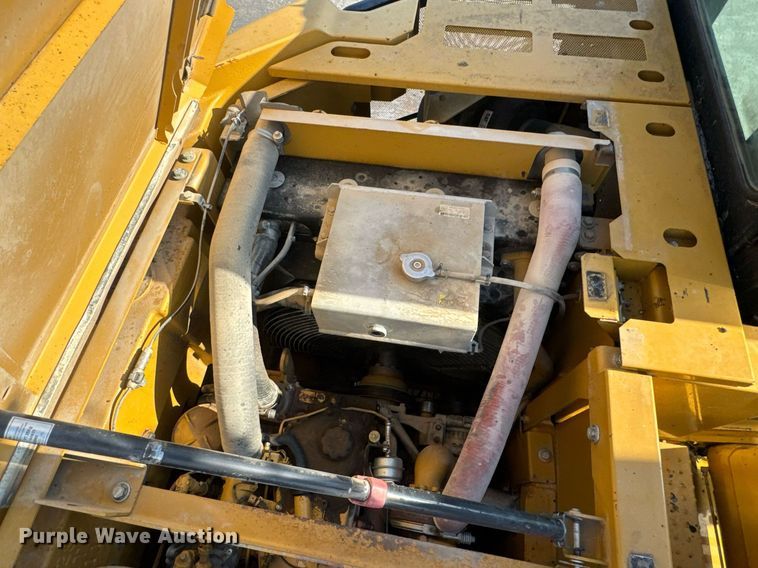 image for item DW3411 2016 Caterpillar 325F LCR excavator