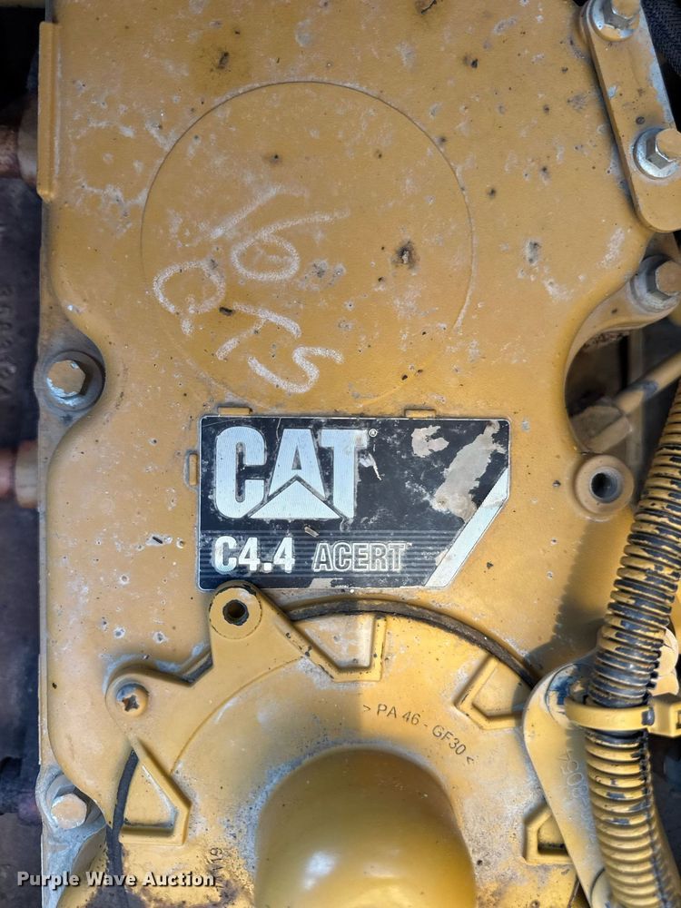 image for item DW3411 2016 Caterpillar 325F LCR excavator