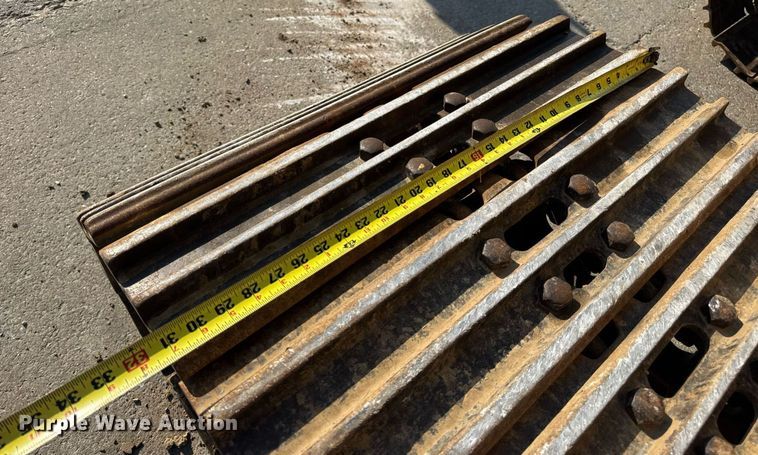 image for item DW3411 2016 Caterpillar 325F LCR excavator