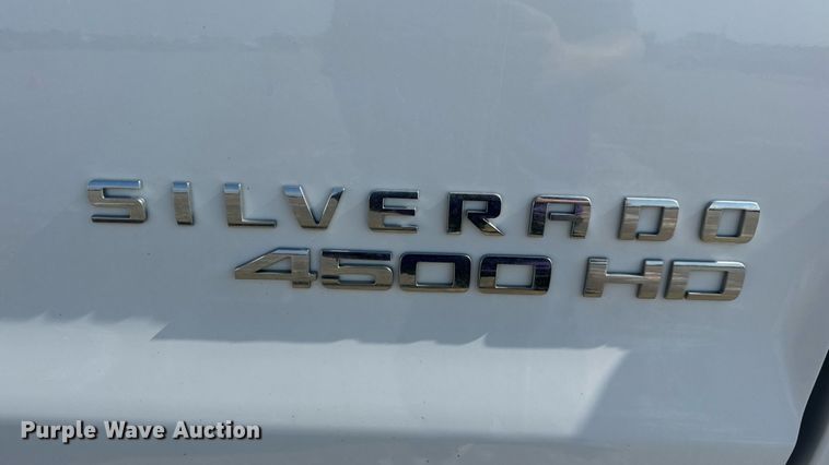 image for item DW3412 2020 Chevrolet Silverado 4500HD truck cab and chassis