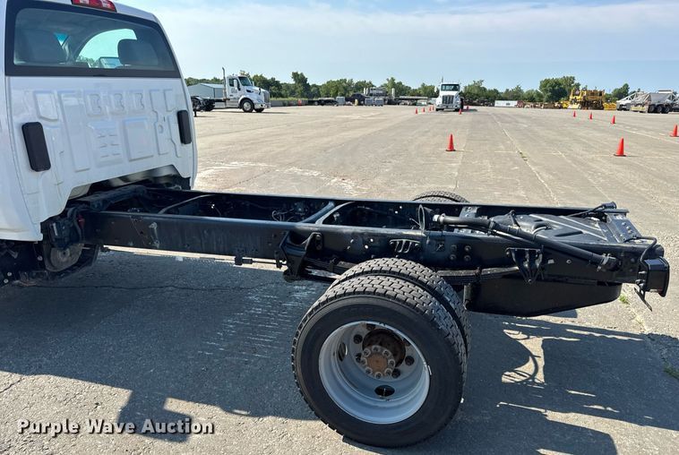 image for item DW3412 2020 Chevrolet Silverado 4500HD truck cab and chassis