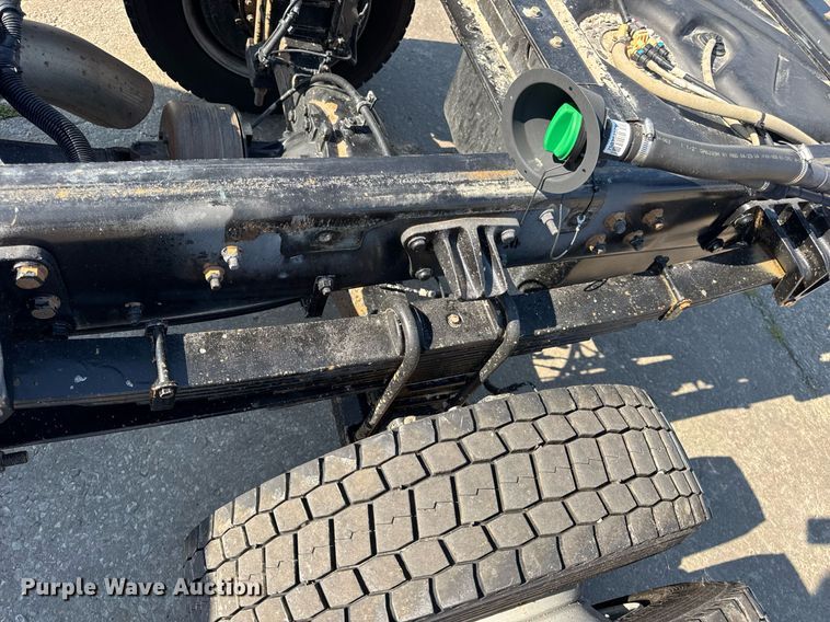 image for item DW3412 2020 Chevrolet Silverado 4500HD truck cab and chassis