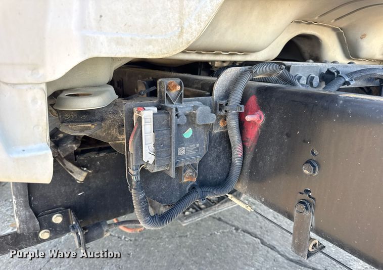 image for item DW3412 2020 Chevrolet Silverado 4500HD truck cab and chassis