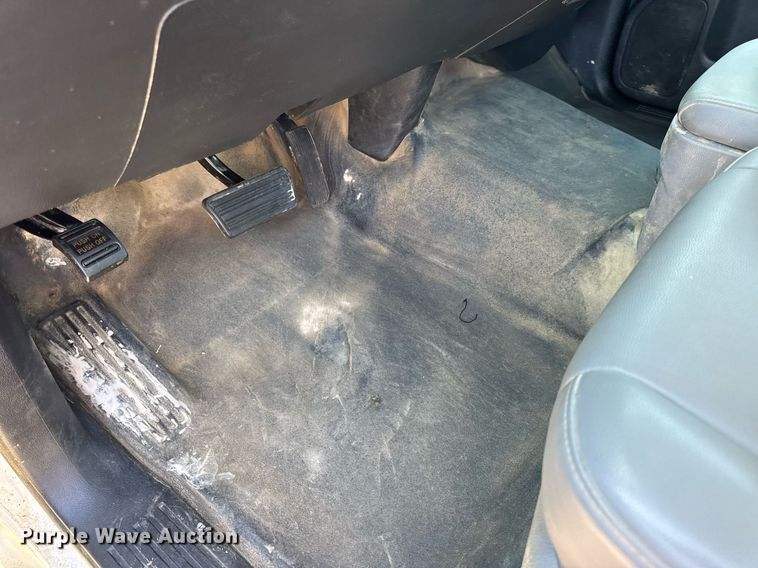 image for item DW3412 2020 Chevrolet Silverado 4500HD truck cab and chassis