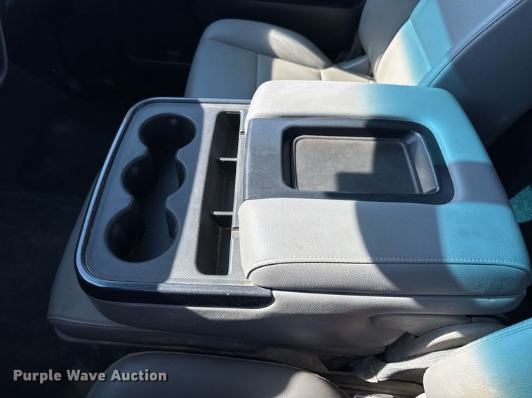 image for item DW3412 2020 Chevrolet Silverado 4500HD truck cab and chassis