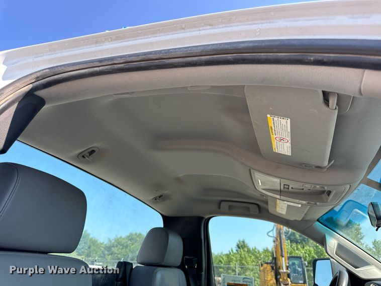 image for item DW3412 2020 Chevrolet Silverado 4500HD truck cab and chassis