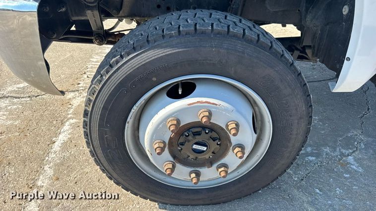 image for item DW3412 2020 Chevrolet Silverado 4500HD truck cab and chassis