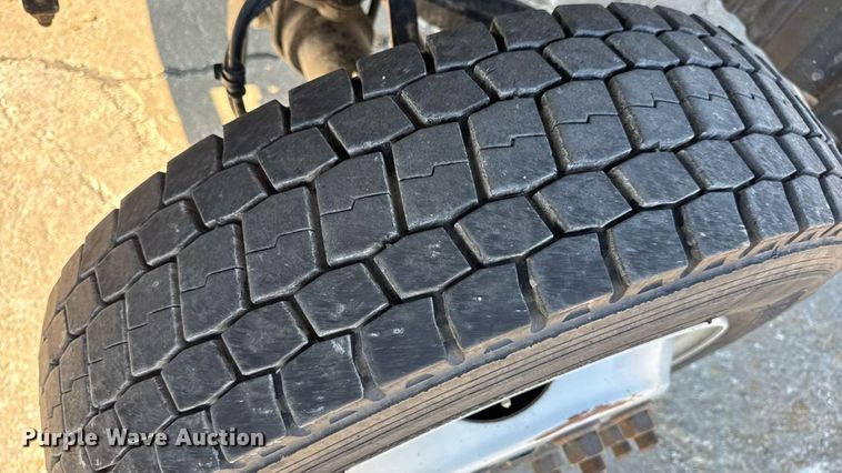 image for item DW3412 2020 Chevrolet Silverado 4500HD truck cab and chassis