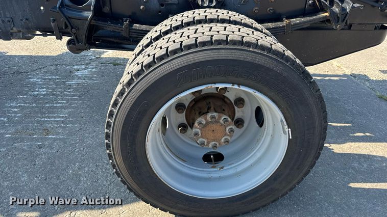 image for item DW3412 2020 Chevrolet Silverado 4500HD truck cab and chassis