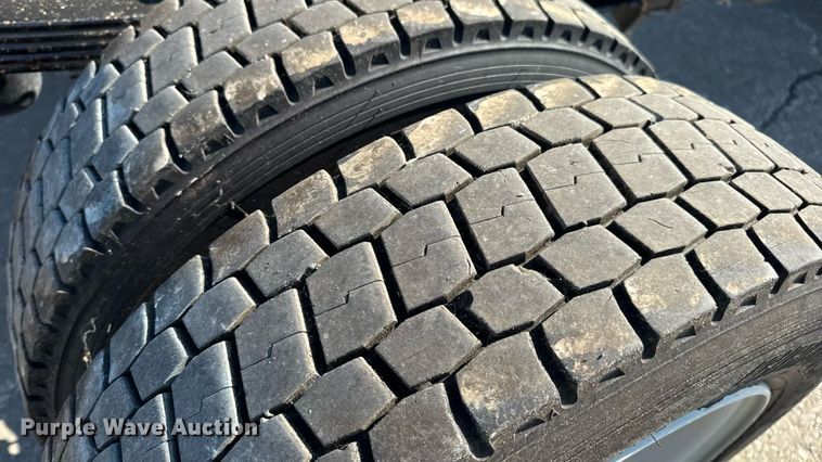 image for item DW3412 2020 Chevrolet Silverado 4500HD truck cab and chassis