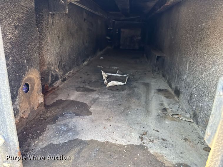 image for item DW3414 2012 Freightliner Business Class M2 utility / service truck