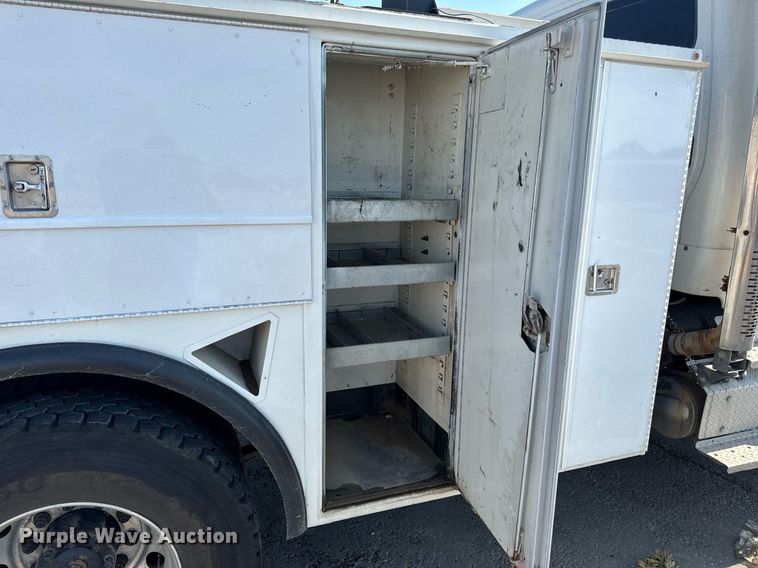 image for item DW3414 2012 Freightliner Business Class M2 utility / service truck