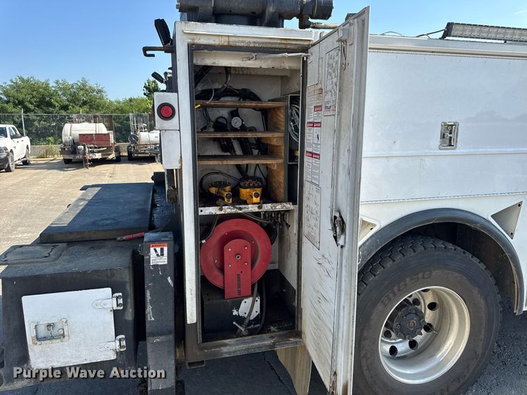 image for item DW3414 2012 Freightliner Business Class M2 utility / service truck