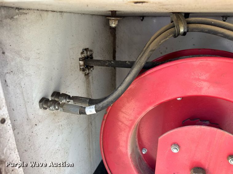 image for item DW3414 2012 Freightliner Business Class M2 utility / service truck