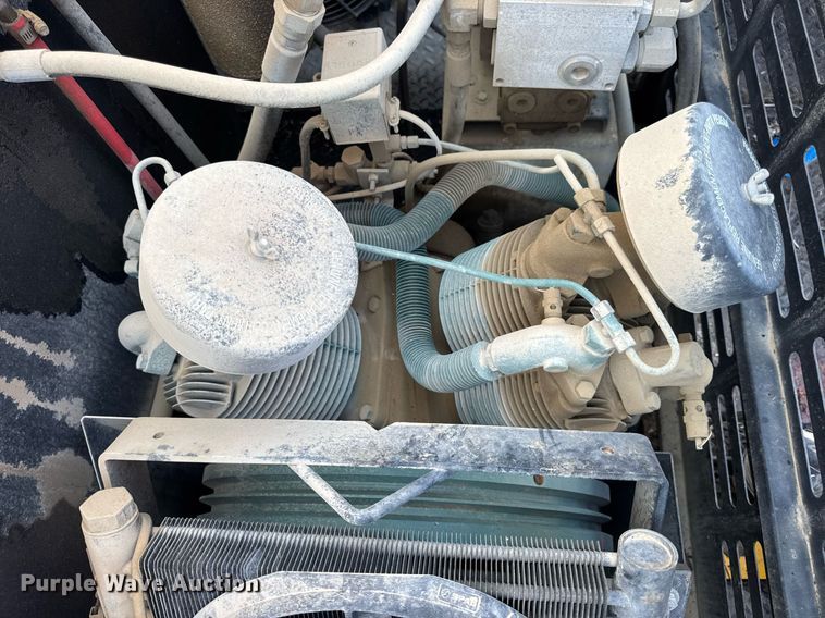 image for item DW3414 2012 Freightliner Business Class M2 utility / service truck