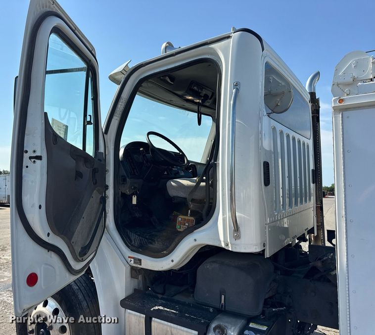 image for item DW3414 2012 Freightliner Business Class M2 utility / service truck