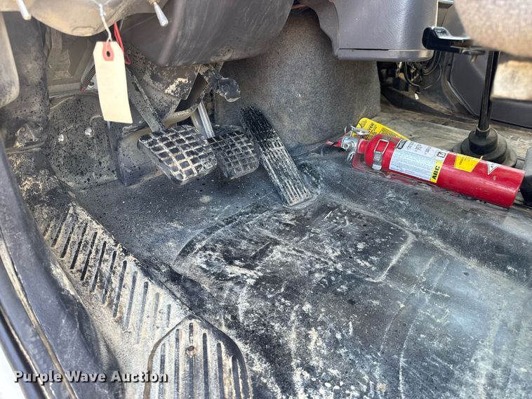 image for item DW3414 2012 Freightliner Business Class M2 utility / service truck