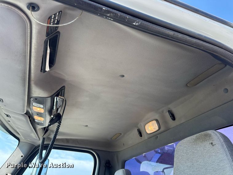 image for item DW3414 2012 Freightliner Business Class M2 utility / service truck