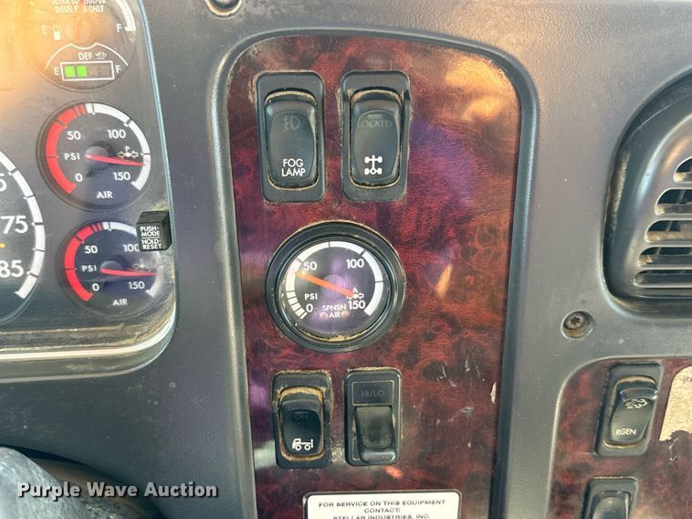 image for item DW3414 2012 Freightliner Business Class M2 utility / service truck