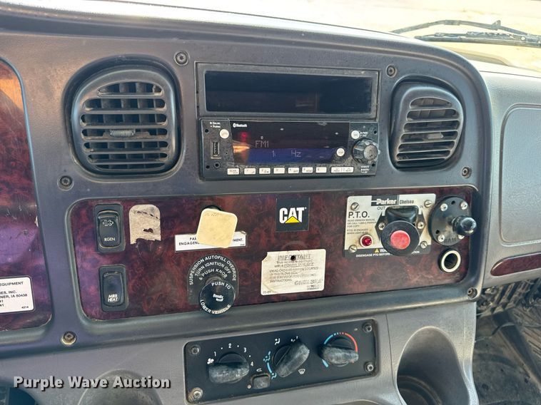 image for item DW3414 2012 Freightliner Business Class M2 utility / service truck