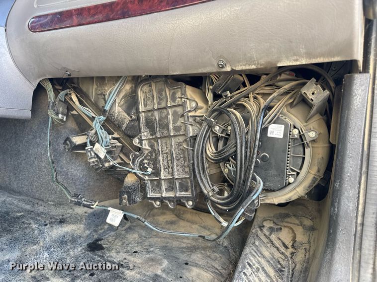 image for item DW3414 2012 Freightliner Business Class M2 utility / service truck