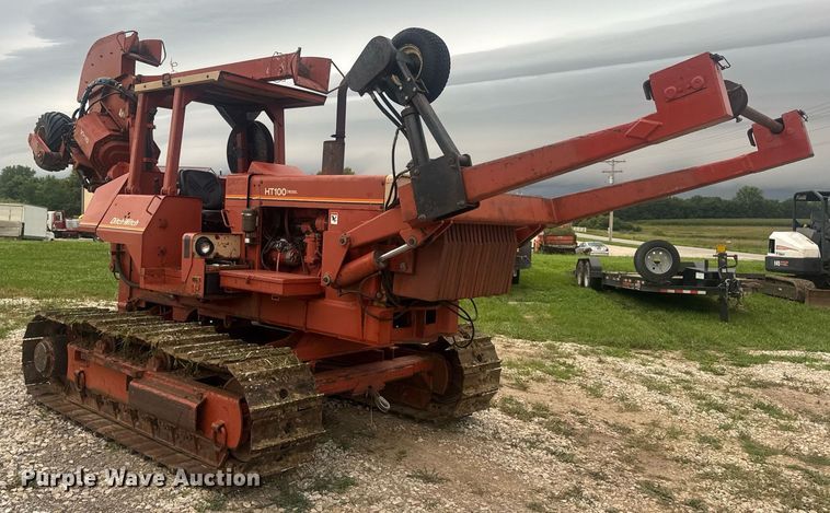 image for item DW3415 1993 Ditch Witch HT100JD vibratory cable plow