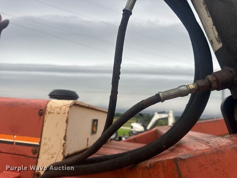 image for item DW3415 1993 Ditch Witch HT100JD vibratory cable plow