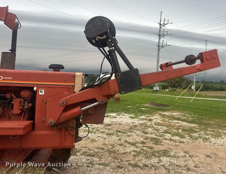 image for item DW3415 1993 Ditch Witch HT100JD vibratory cable plow