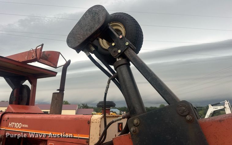 image for item DW3415 1993 Ditch Witch HT100JD vibratory cable plow