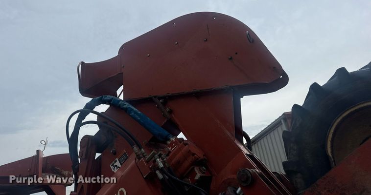 image for item DW3415 1993 Ditch Witch HT100JD vibratory cable plow