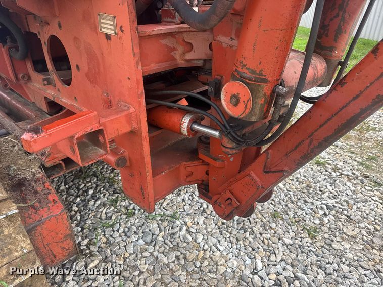 image for item DW3415 1993 Ditch Witch HT100JD vibratory cable plow