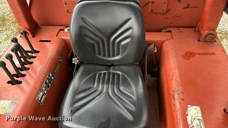 image for item DW3415 1993 Ditch Witch HT100JD vibratory cable plow