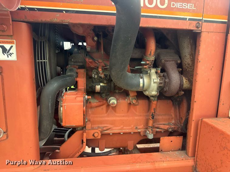 image for item DW3415 1993 Ditch Witch HT100JD vibratory cable plow