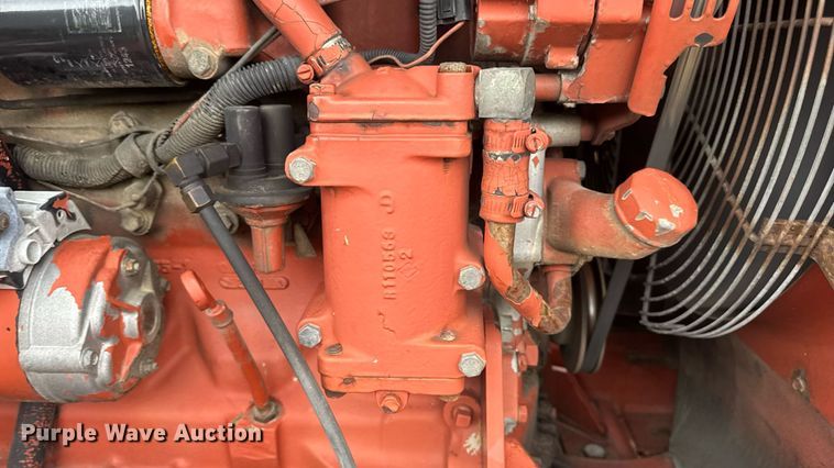 image for item DW3415 1993 Ditch Witch HT100JD vibratory cable plow