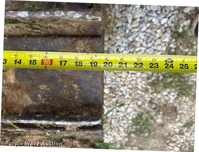 image for item DW3415 1993 Ditch Witch HT100JD vibratory cable plow